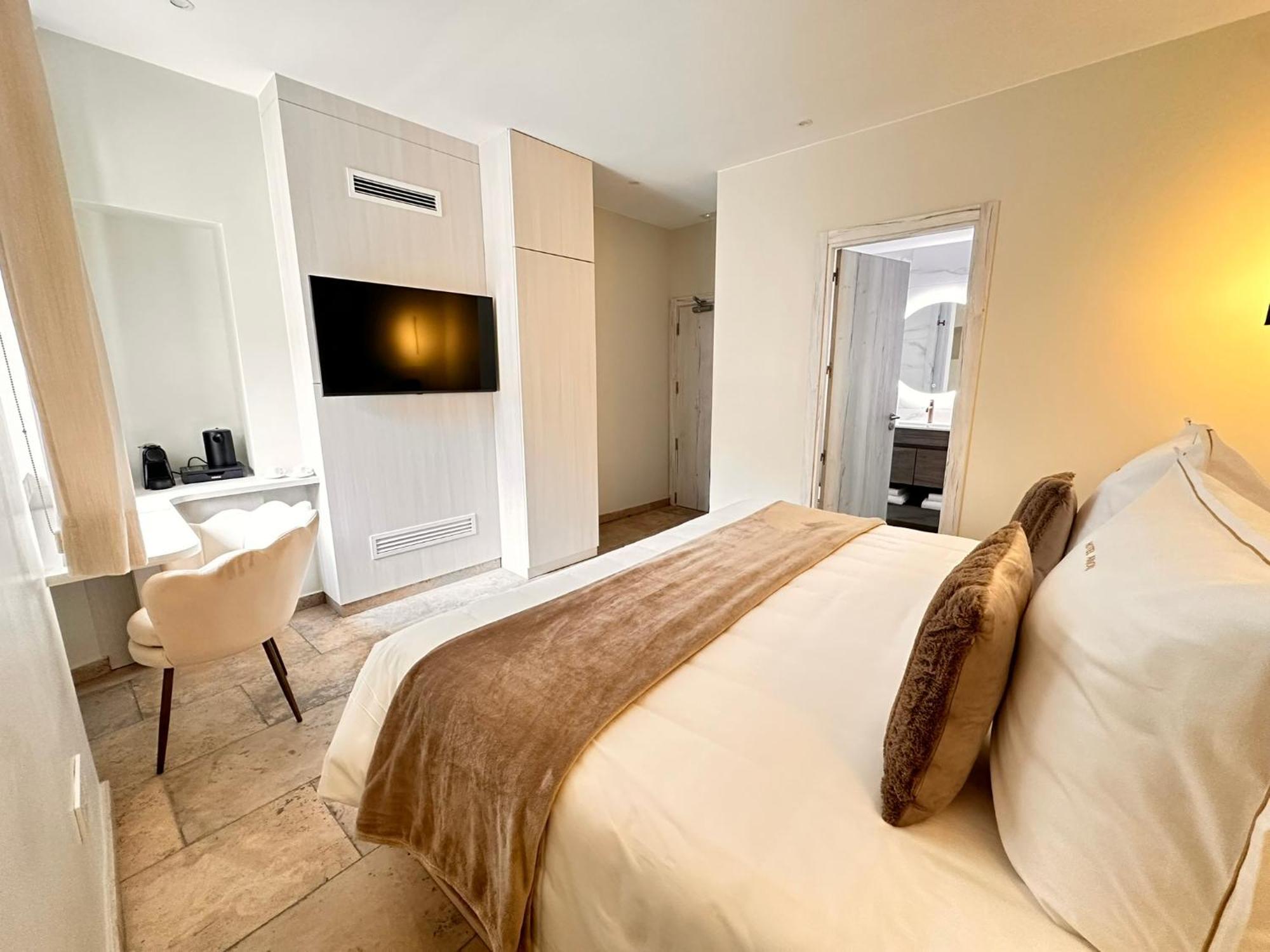 Boutique Hotel Comtal Empuries โรเซส ภายนอก รูปภาพ