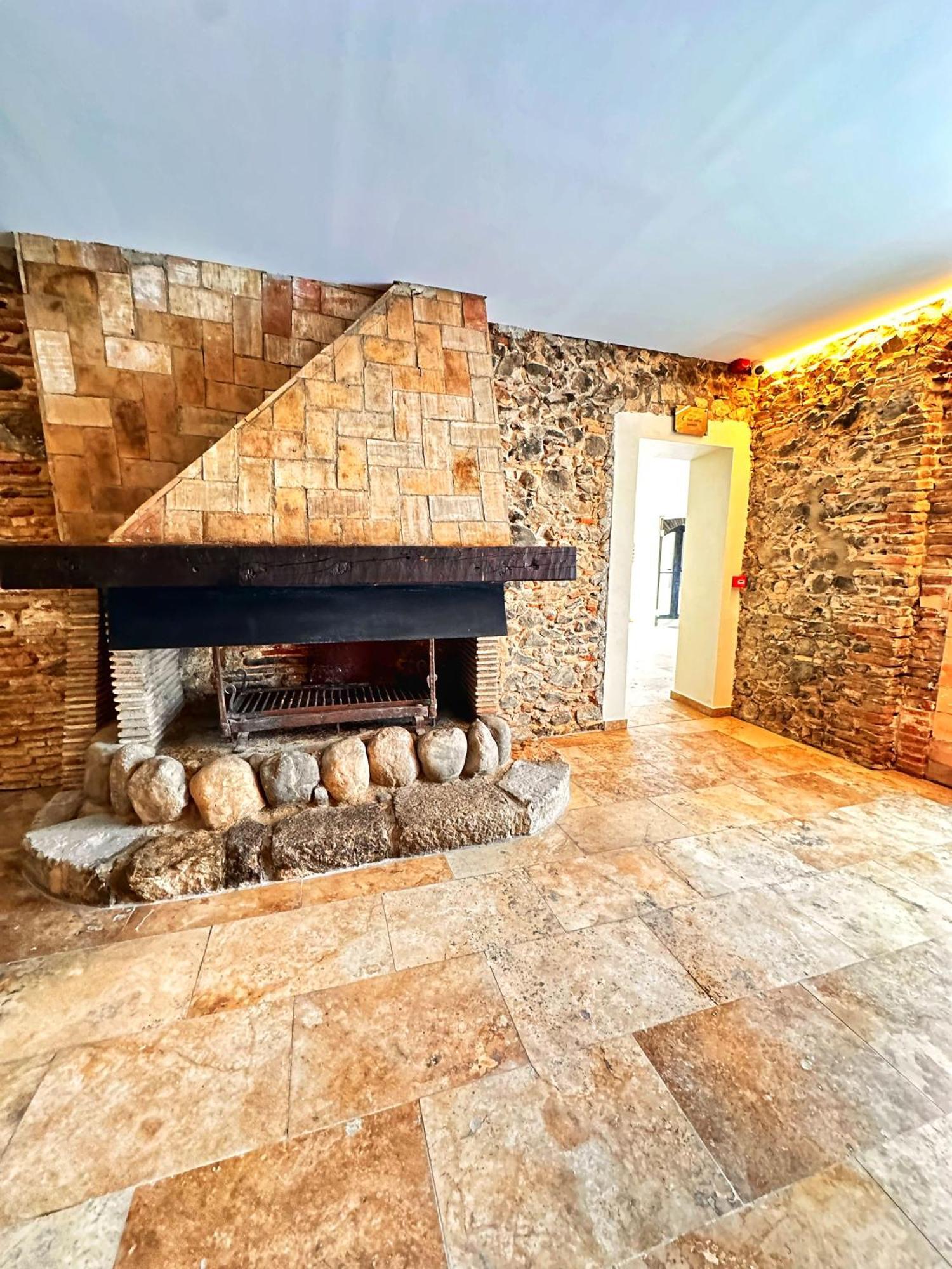 Boutique Hotel Comtal Empuries โรเซส ภายนอก รูปภาพ