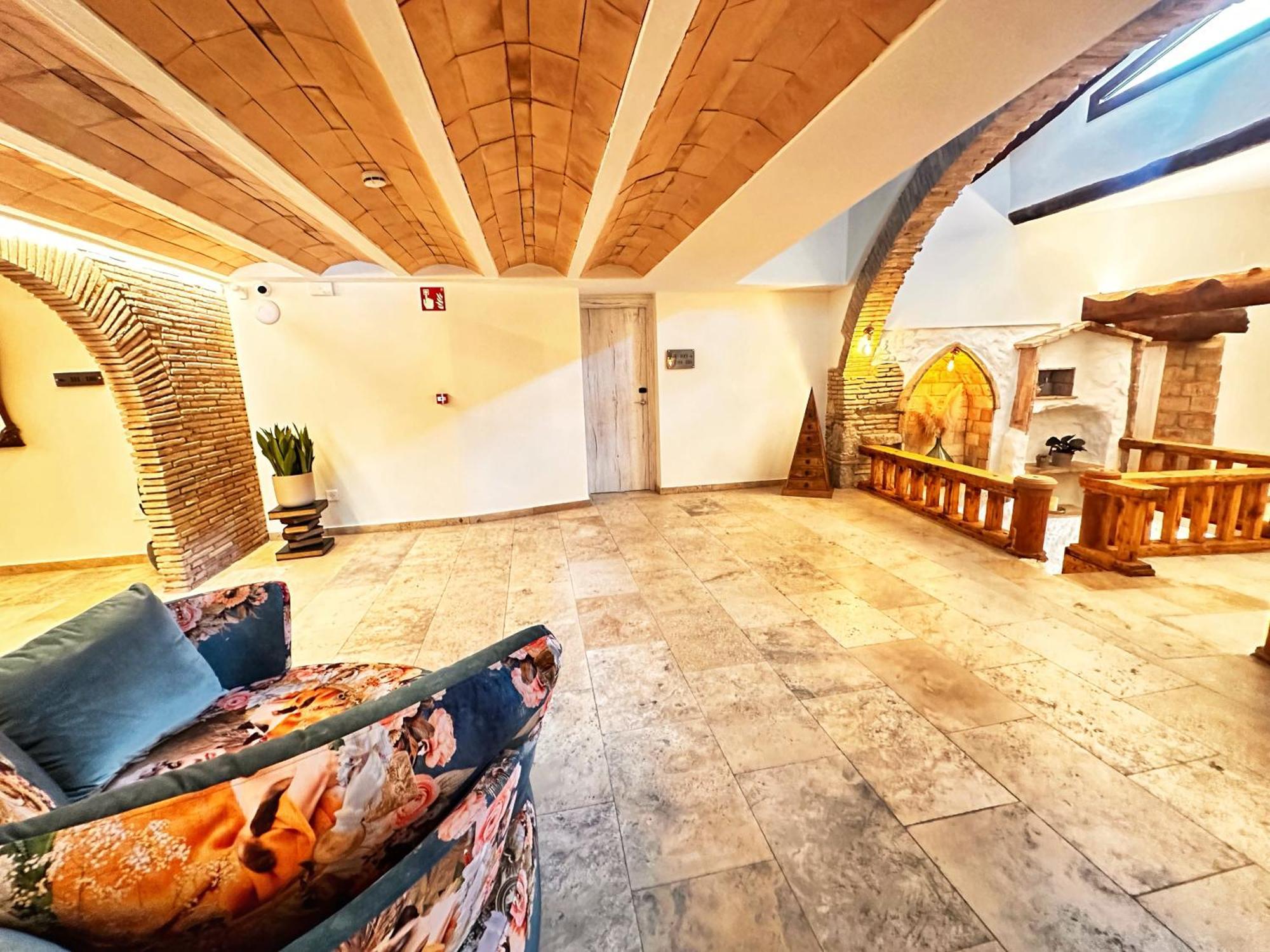Boutique Hotel Comtal Empuries โรเซส ภายนอก รูปภาพ