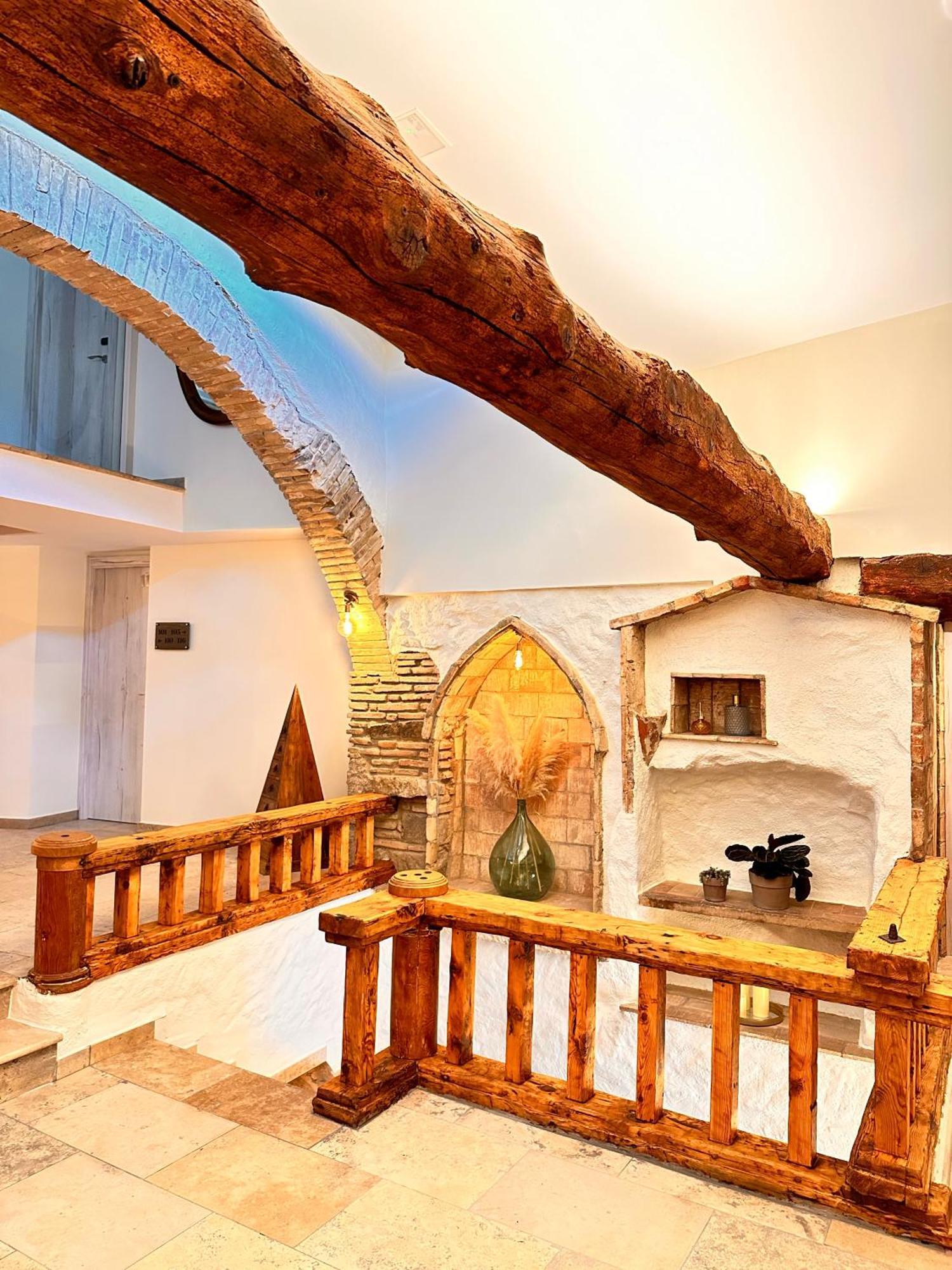 Boutique Hotel Comtal Empuries โรเซส ภายนอก รูปภาพ