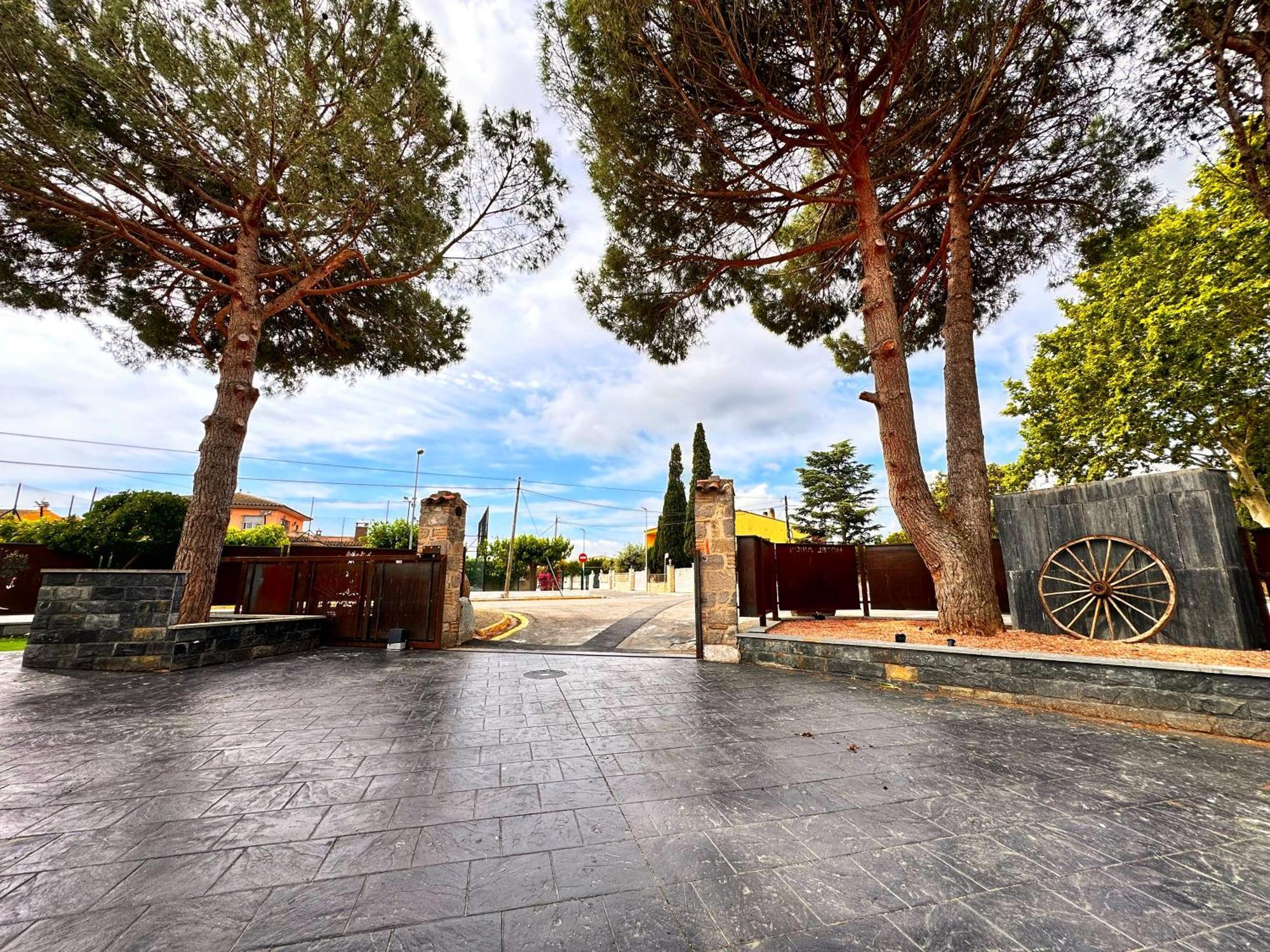 Boutique Hotel Comtal Empuries โรเซส ภายนอก รูปภาพ